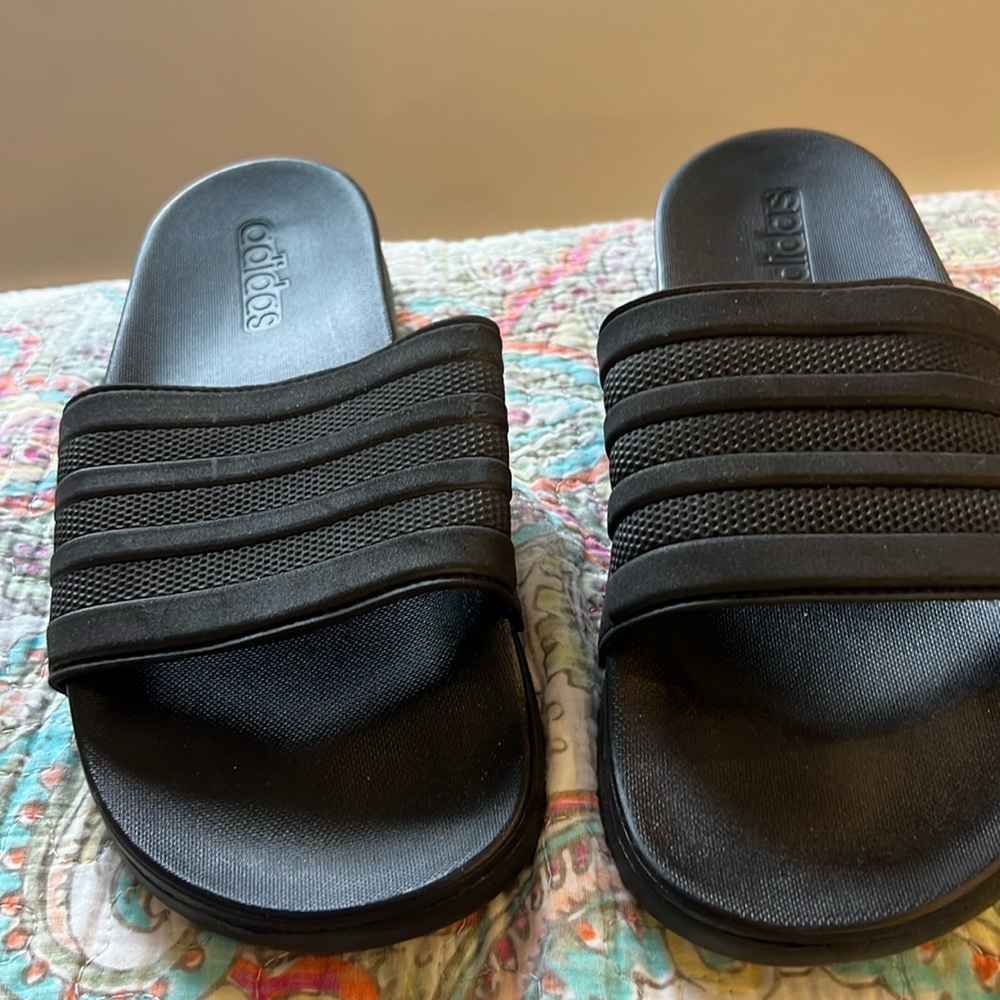 Adidas men’s slides